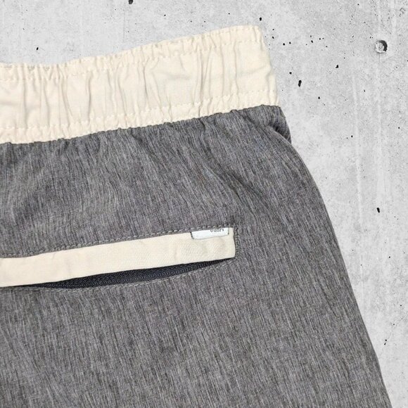 Vuori Swim Trunks Mens Shorts ~ Size 38 Swimming (UN-Lined) - Picture 7 of 7